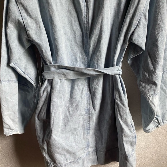 Free People Ora Denim Mini Stylish Two Toned Light Blue Belted Mini Dress Sz L - Picture 14 of 16